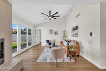 13813 N 43rd St., Phoenix, AZ 85032