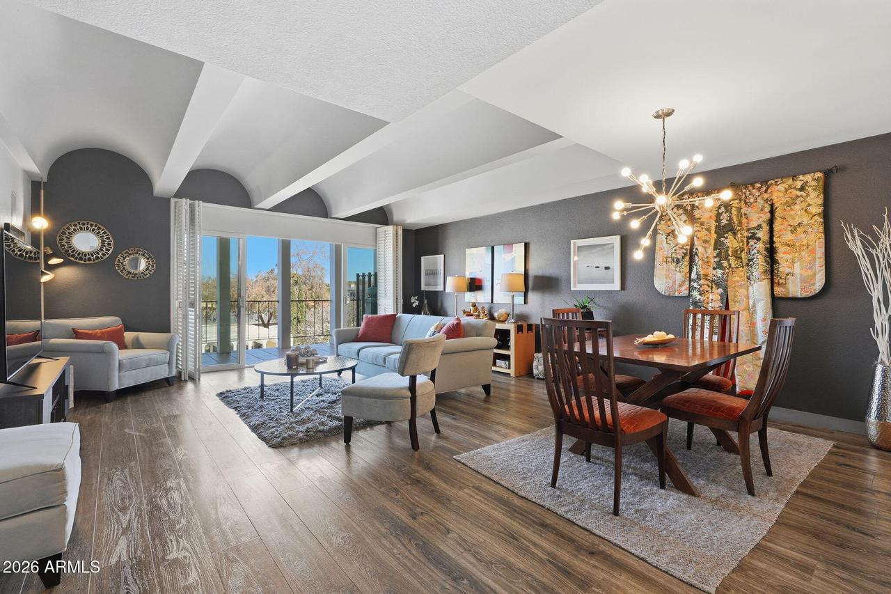 6502 N Central Ave. #C301, Phoenix, AZ 85012