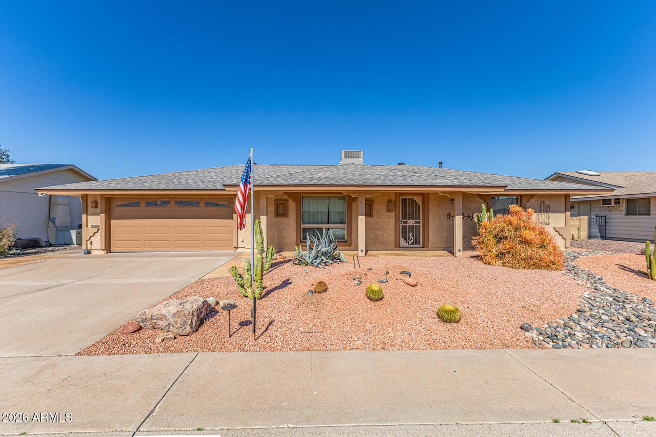 10940 W White Mountain Rd., Sun City, AZ 85351