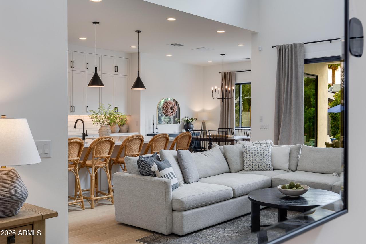 5513 E Verde Ln., Phoenix, AZ 85018