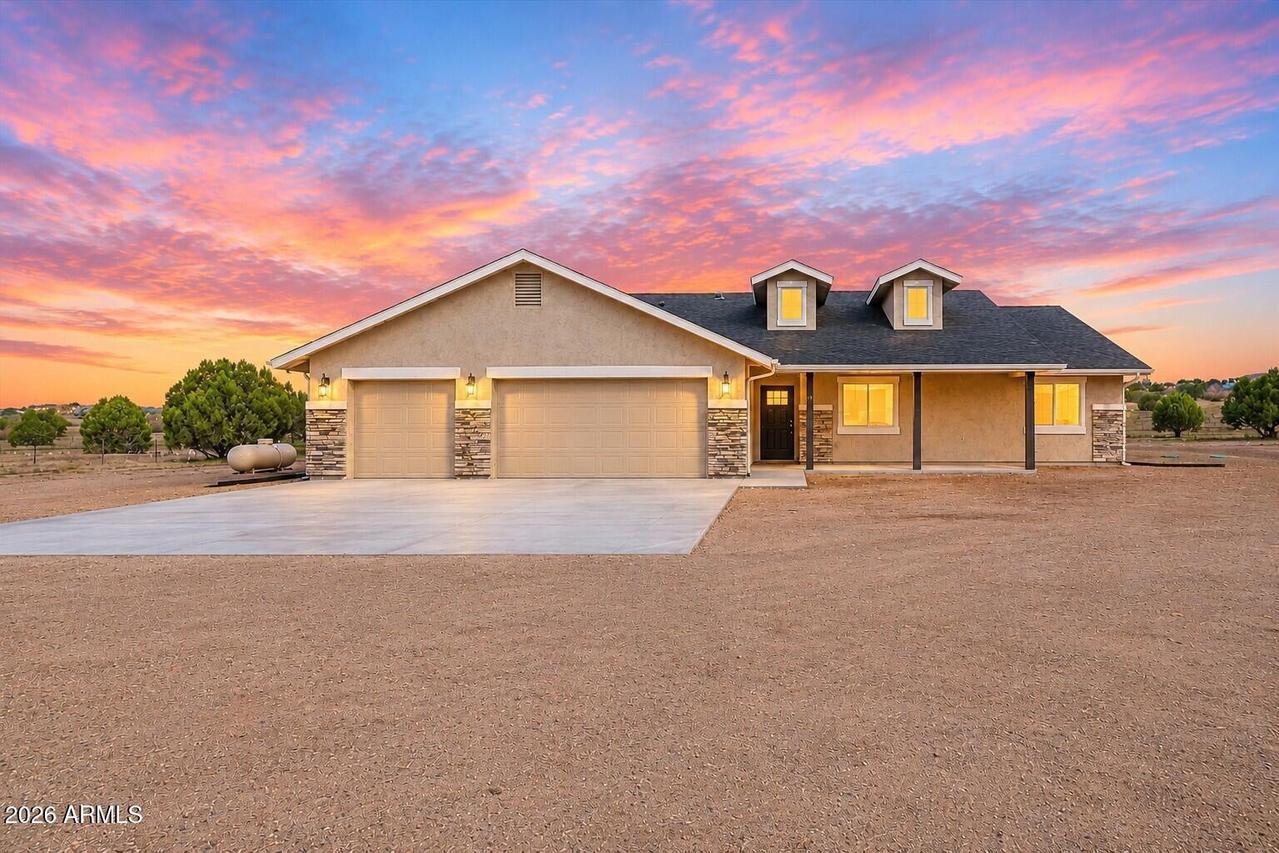 1220 E Cougar Ridge Rd., Paulden, AZ 86334