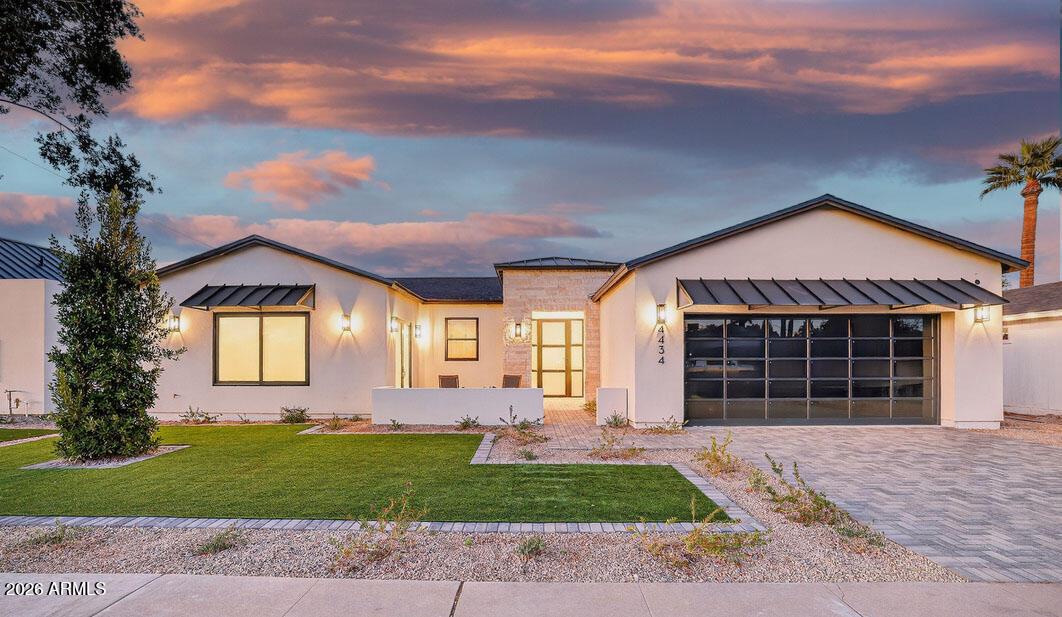 4434 E Mitchell Dr., Phoenix, AZ 85018