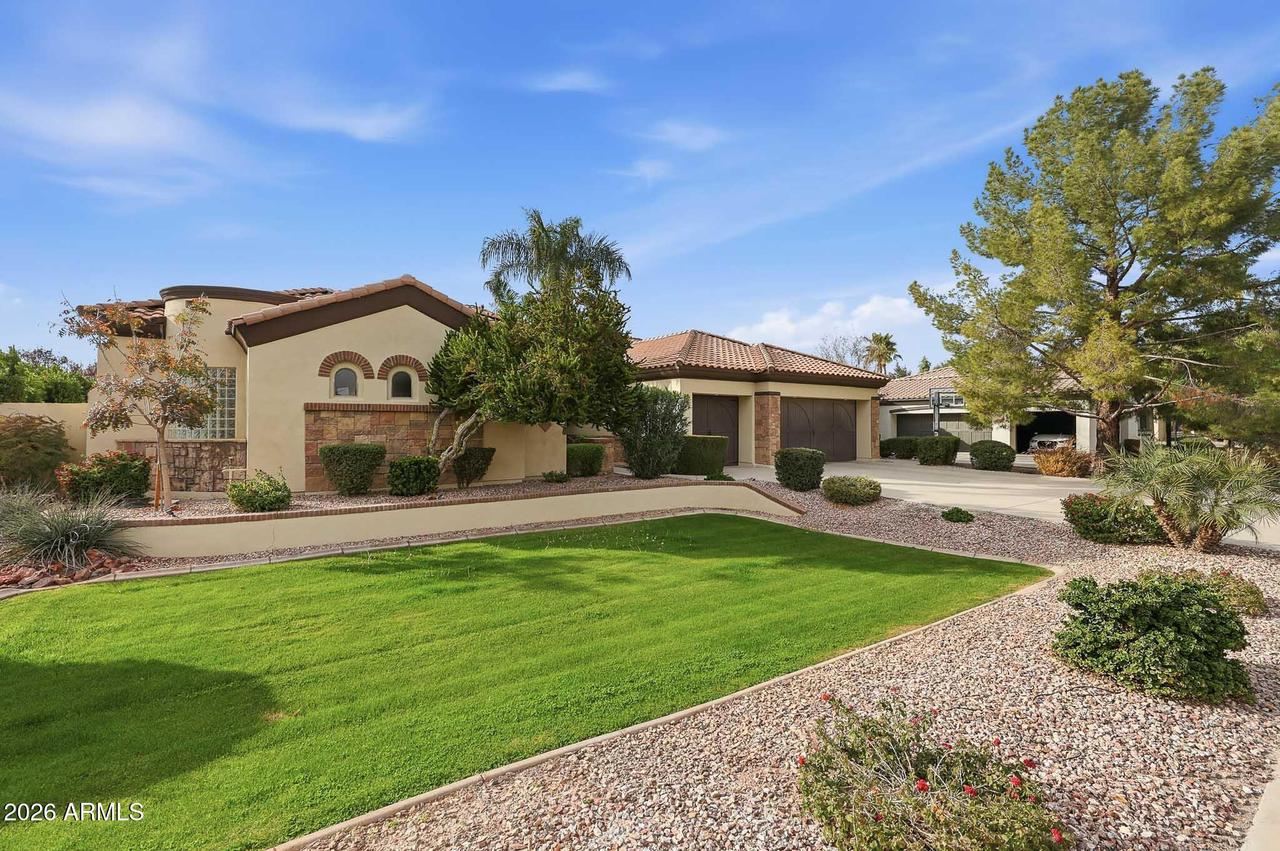 6570 S Bogle Ave., Chandler, AZ 85249
