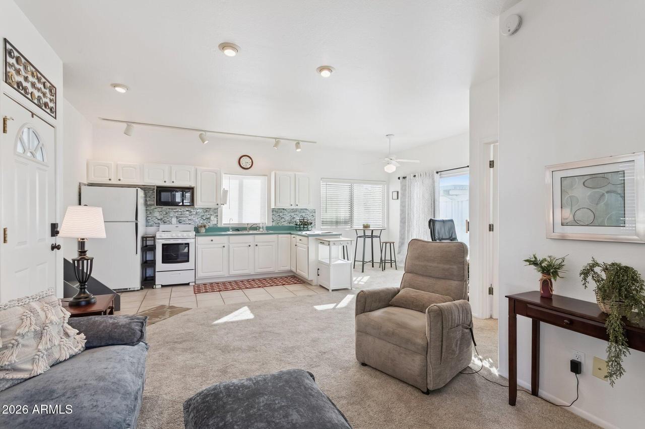 17200 W Bell Rd. #869, Surprise, AZ 85374