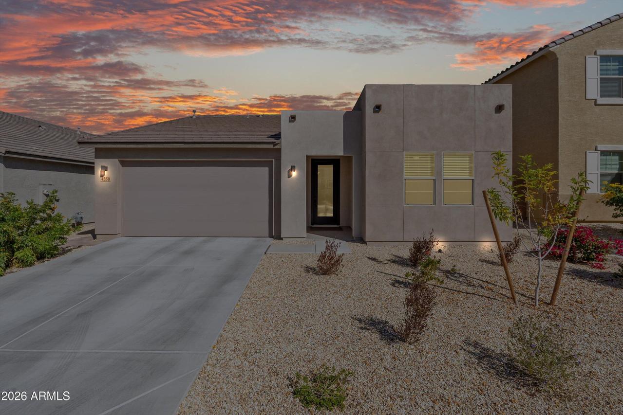 4350 W Sebastian Ln., San Tan Valley, AZ 85144