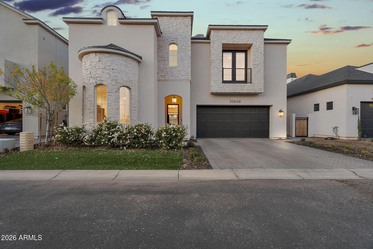 20668 E Natalie Way, Queen Creek, AZ 85142