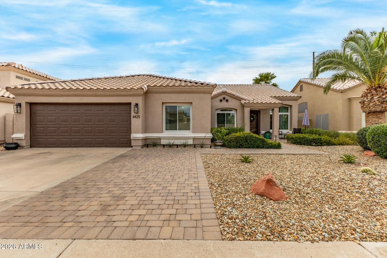 4425 E Mountain Sky Ave., Phoenix, AZ 85044