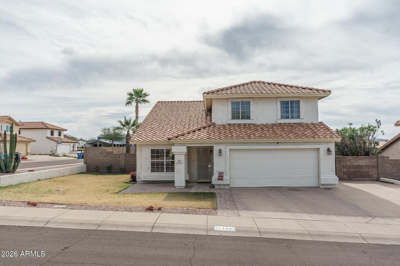 1261 E Villa Maria Dr., Phoenix, AZ 85022