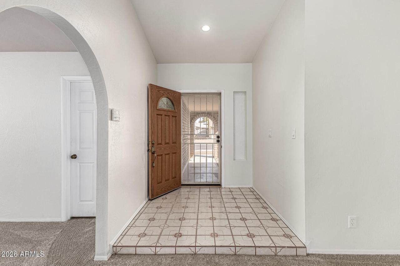 2205 E El Moro Ave., Mesa, AZ 85204