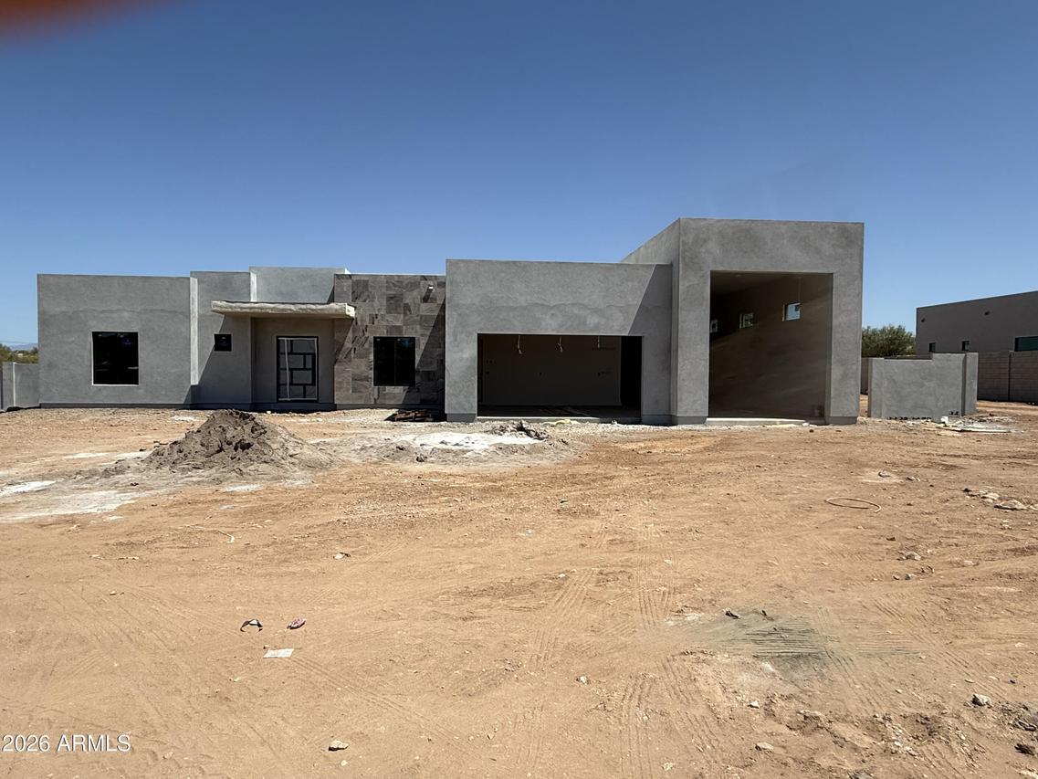 1658 W Lavitt Ln., Phoenix, AZ 85086