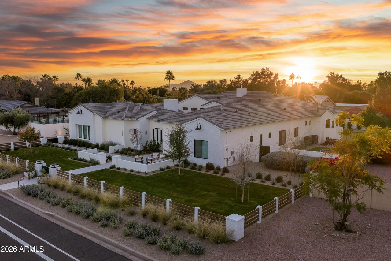 12020 N 104th St., Scottsdale, AZ 85260