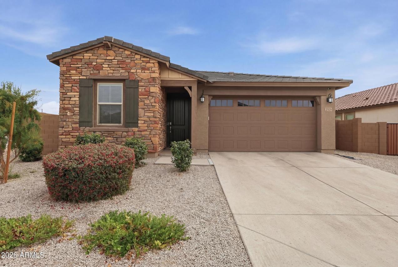 2323 W Grenadine Rd., Phoenix, AZ 85041