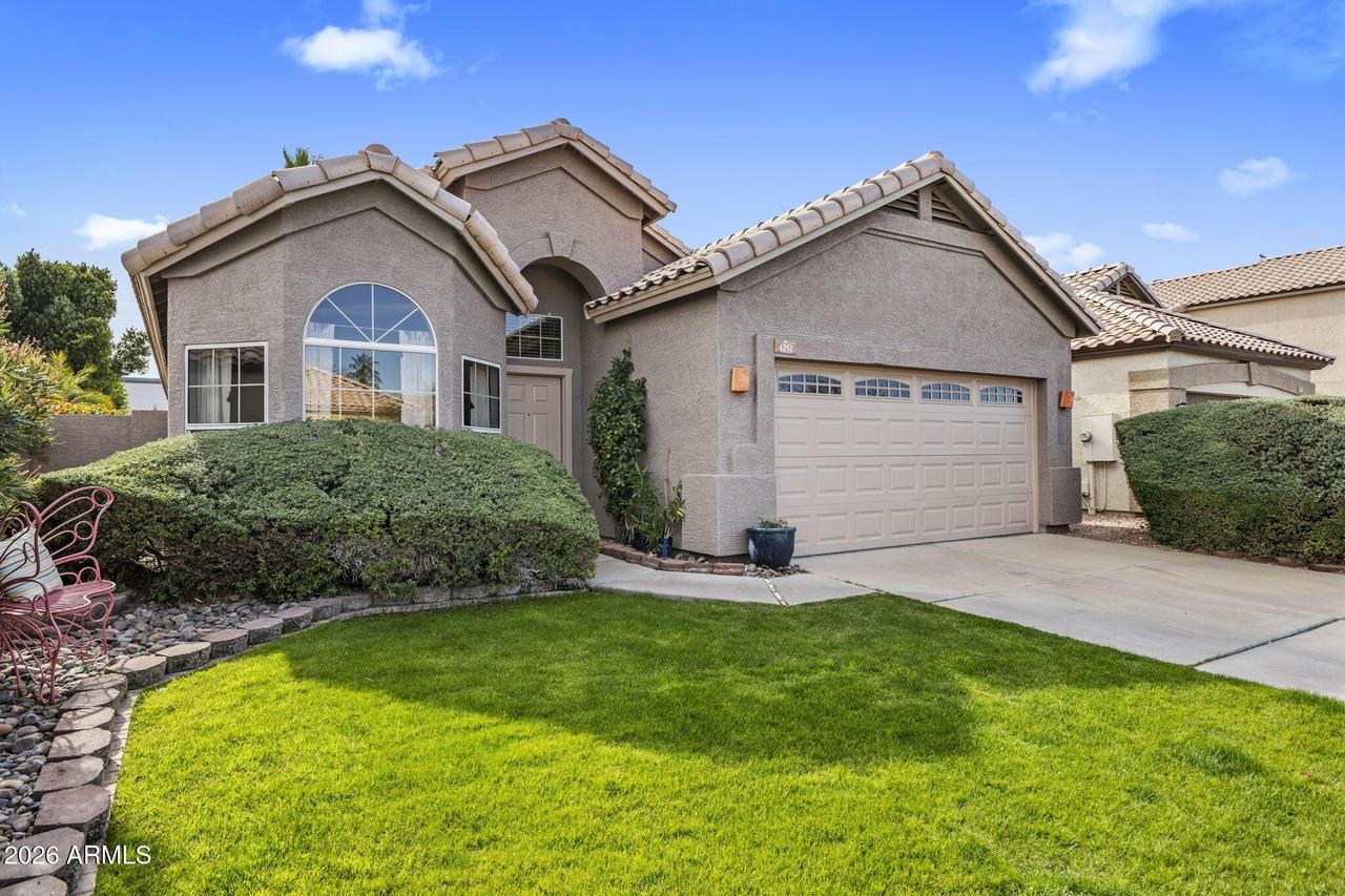 4251 E South Fork Dr., Phoenix, AZ 85044