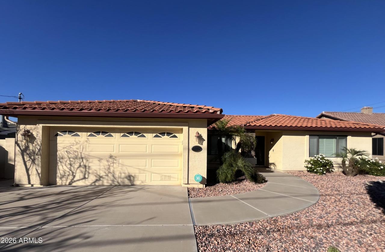 802 E Roberts Rd., Phoenix, AZ 85022