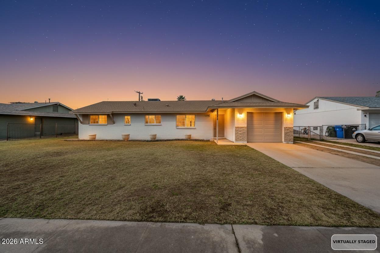 7742 W Fairmount Ave., Phoenix, AZ 85033