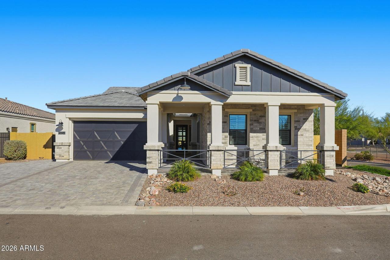 5934 E Redmont Dr., Mesa, AZ 85215