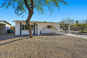 15601 N 22nd St., Phoenix, AZ 85022