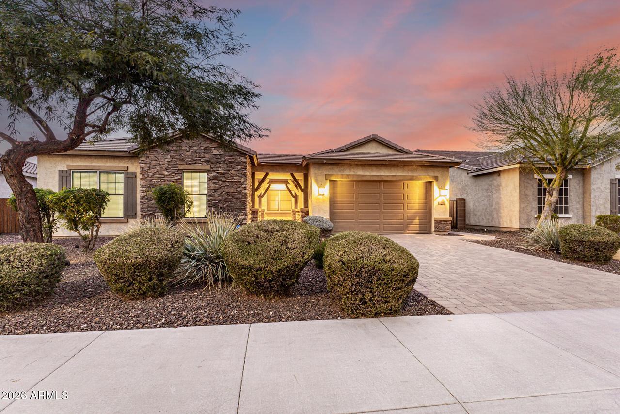 3888 E Chestnut Ln., Gilbert, AZ 85298