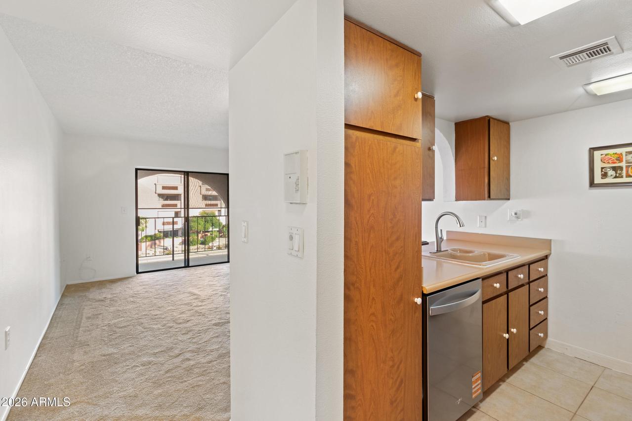 3033 E Devonshire Ave. #3008, Phoenix, AZ 85016