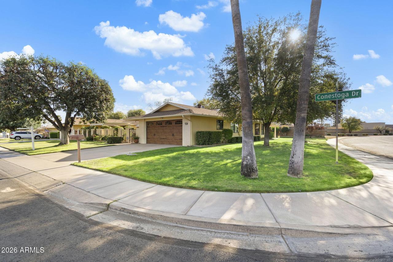 18638 N Conestoga Dr., Sun City, AZ 85373
