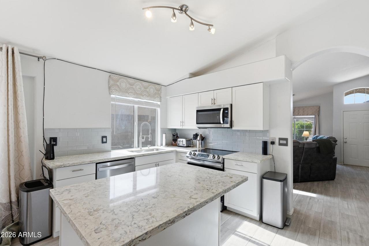 861 S Ithica St., Chandler, AZ 85225