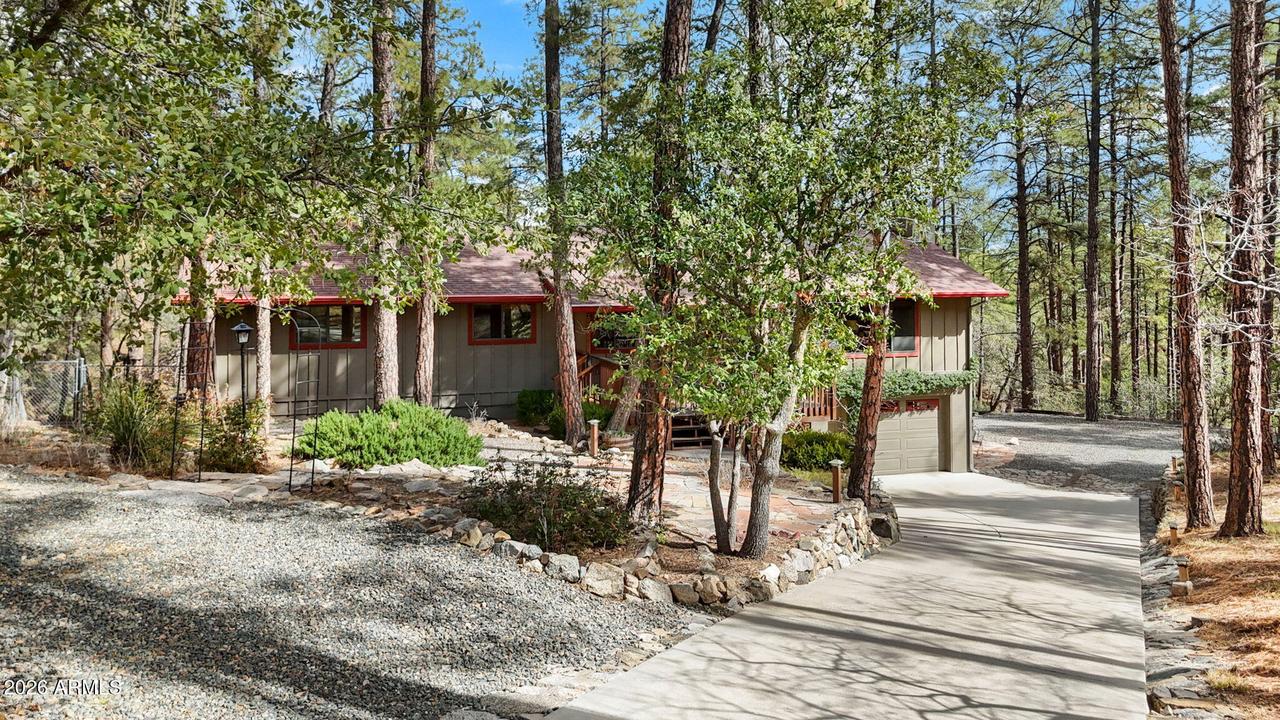 1085 N Madizell Dr., Prescott, AZ 86305