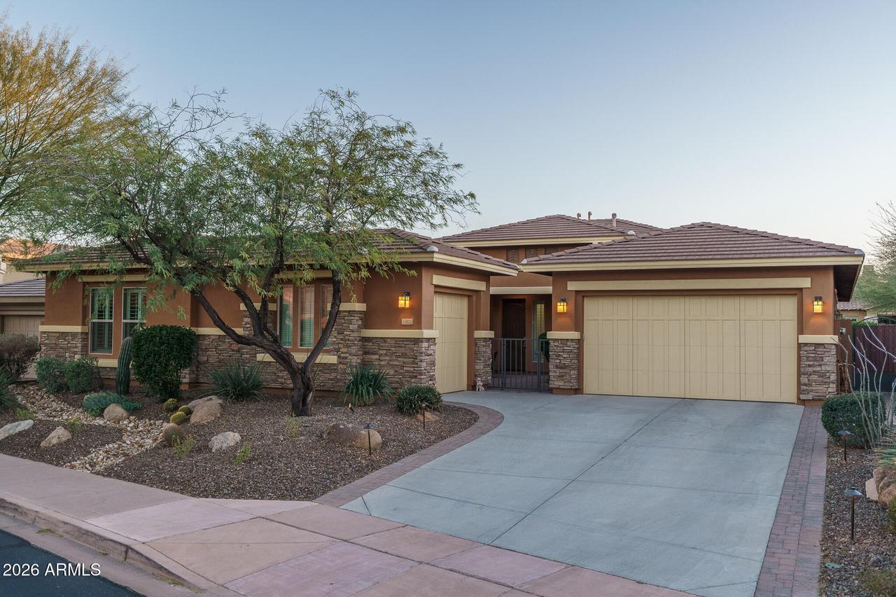 12821 W Via Caballo Blanco, Peoria, AZ 85383