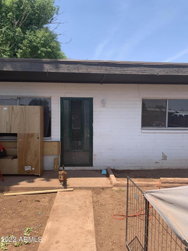 1710 Hill Rd., Holbrook, AZ 86025