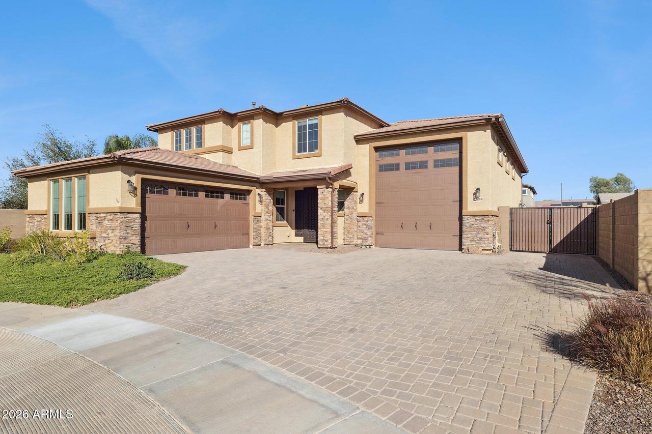 17388 W Bent Tree Dr., Surprise, AZ 85387