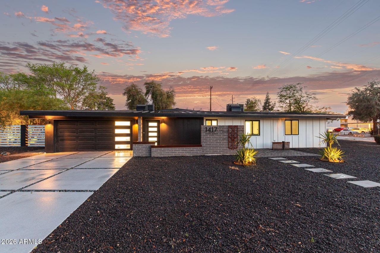 1417 W Glenn Dr., Phoenix, AZ 85021