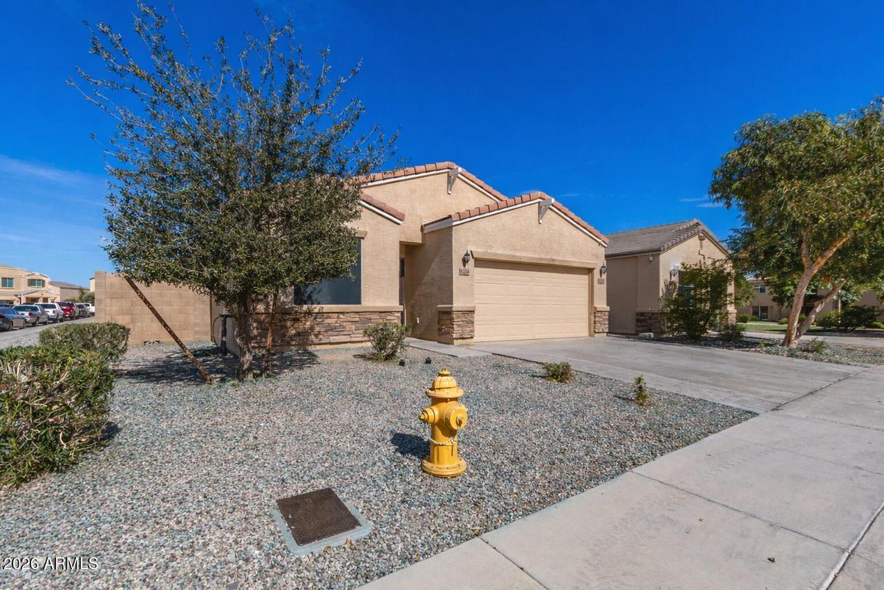 8224 W Pueblo Ave., Phoenix, AZ 85043