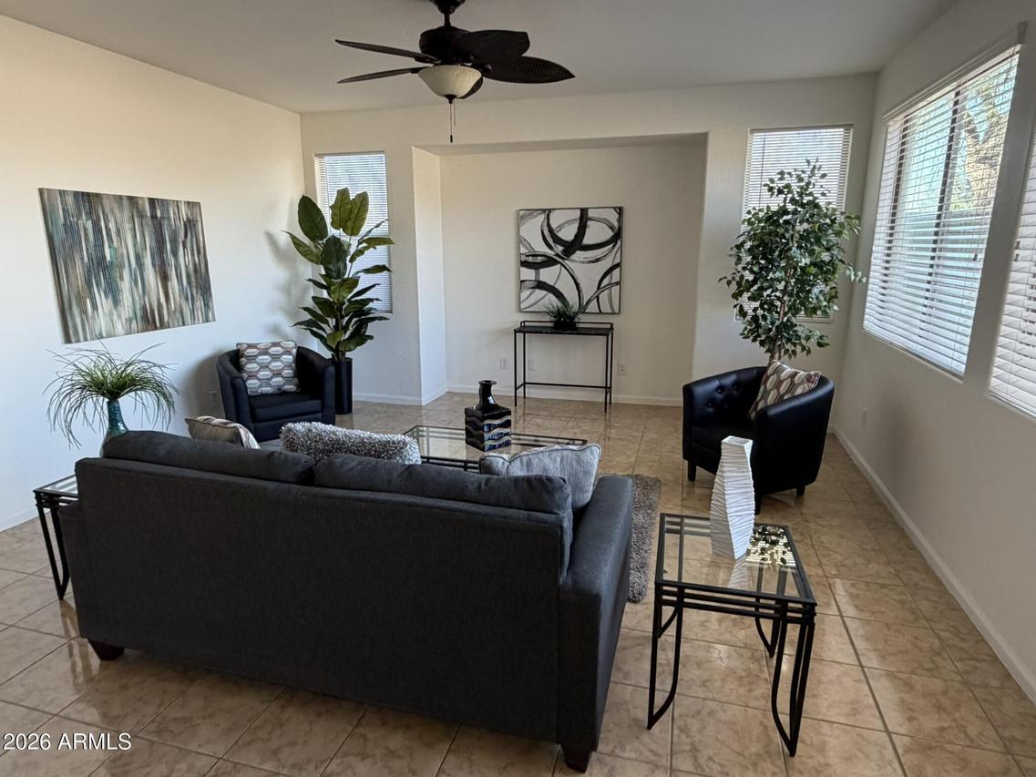 8205 S 23rd Pl., Phoenix, AZ 85042