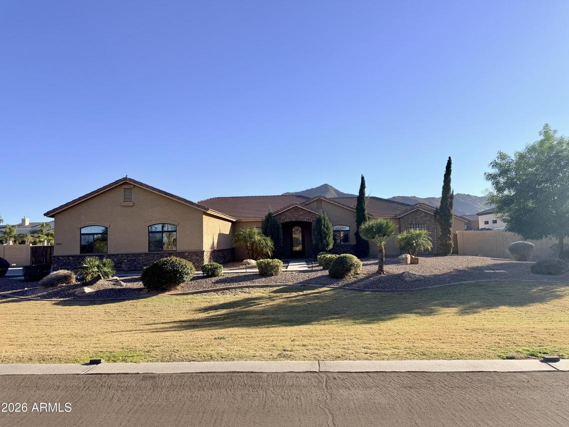 5643 W Rock Ct., San Tan Valley, AZ 85144
