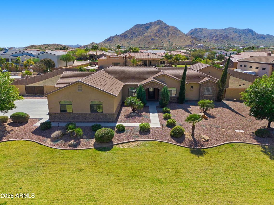 5643 W Rock Ct., San Tan Valley, AZ 85144