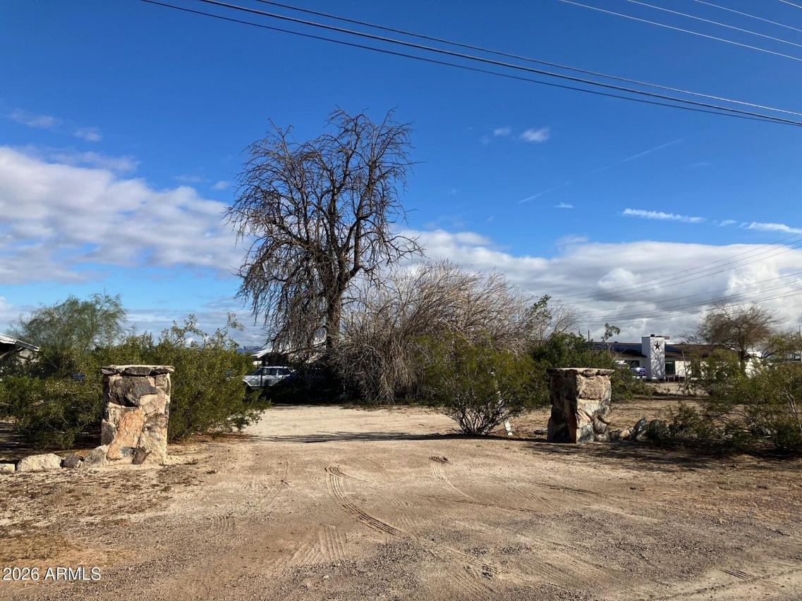 2138 E Desert Ln. #20, Phoenix, AZ 85042