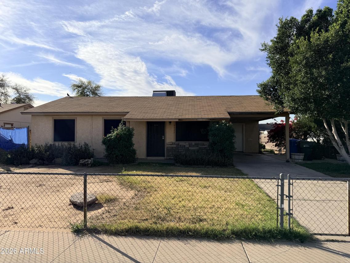 8057 W Pierson St., Phoenix, AZ 85033