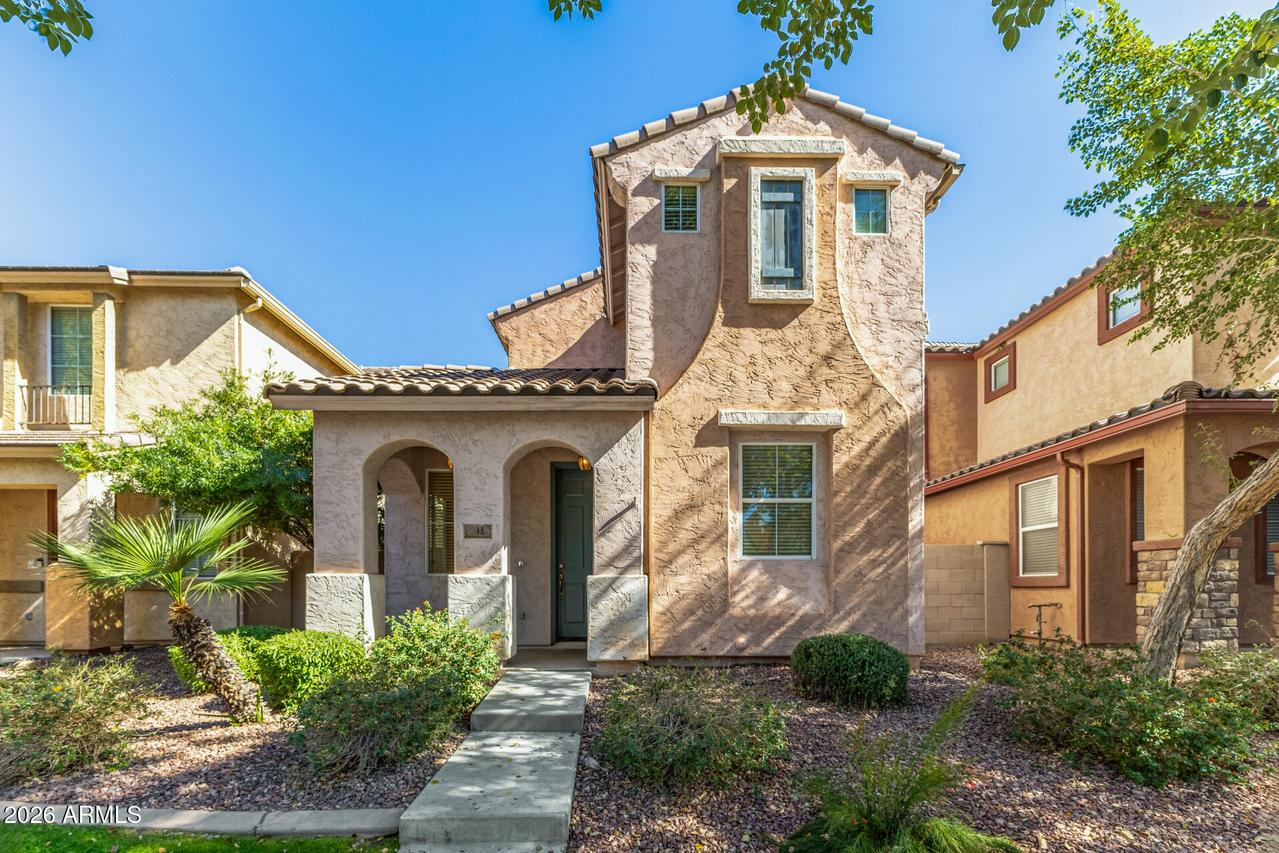 11 N 88th Dr., Tolleson, AZ 85353