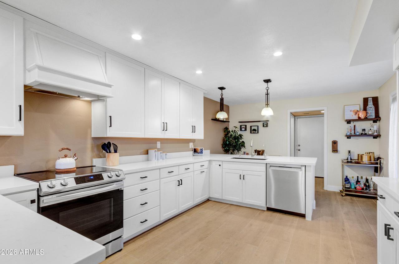 1656 N Ventura Ln., Tempe, AZ 85288