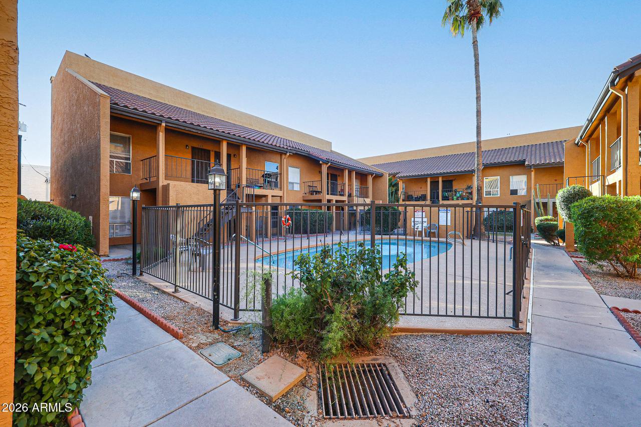 1831 W Mulberry Dr. #220, Phoenix, AZ 85015