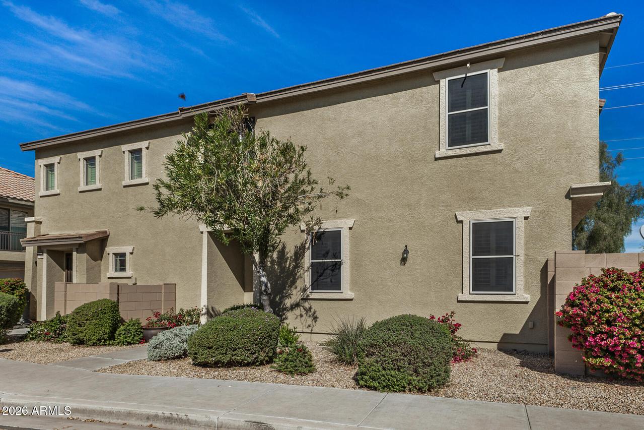 1519 N 80th Dr., Phoenix, AZ 85043