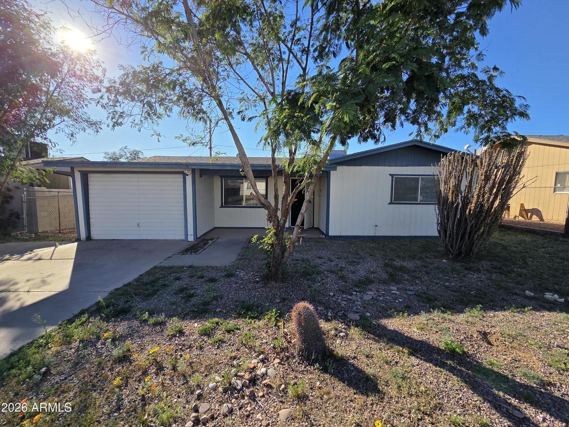 1880 S Coconino Dr., Apache Junction, AZ 85120