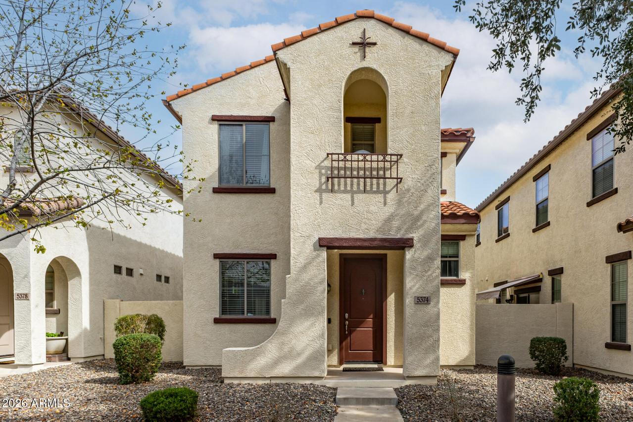 5374 W Chisum Tr., Phoenix, AZ 85083