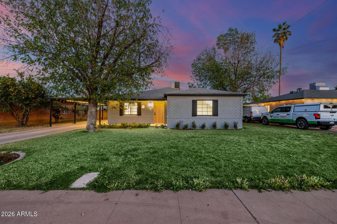 3321 N 17th Dr., Phoenix, AZ 85015