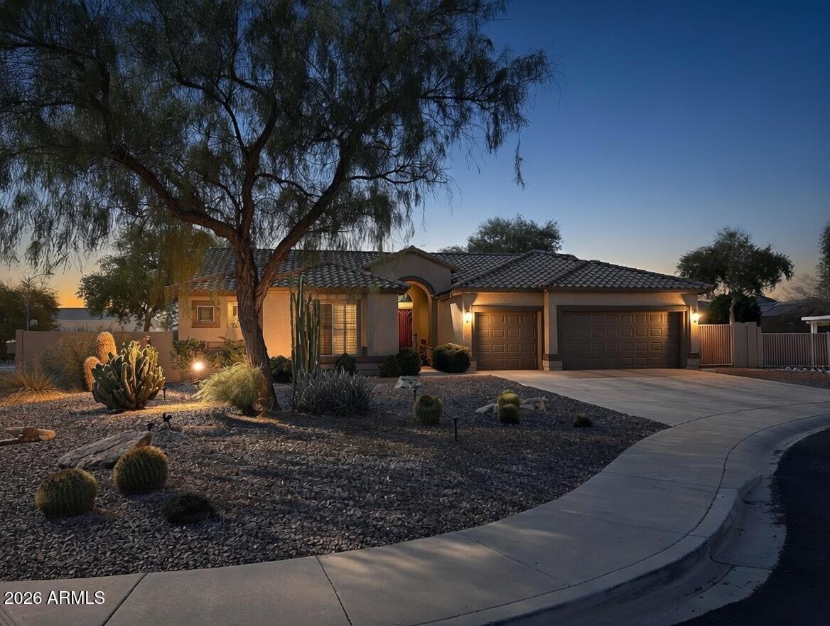 4652 W Villa Linda Dr., Glendale, AZ 85310