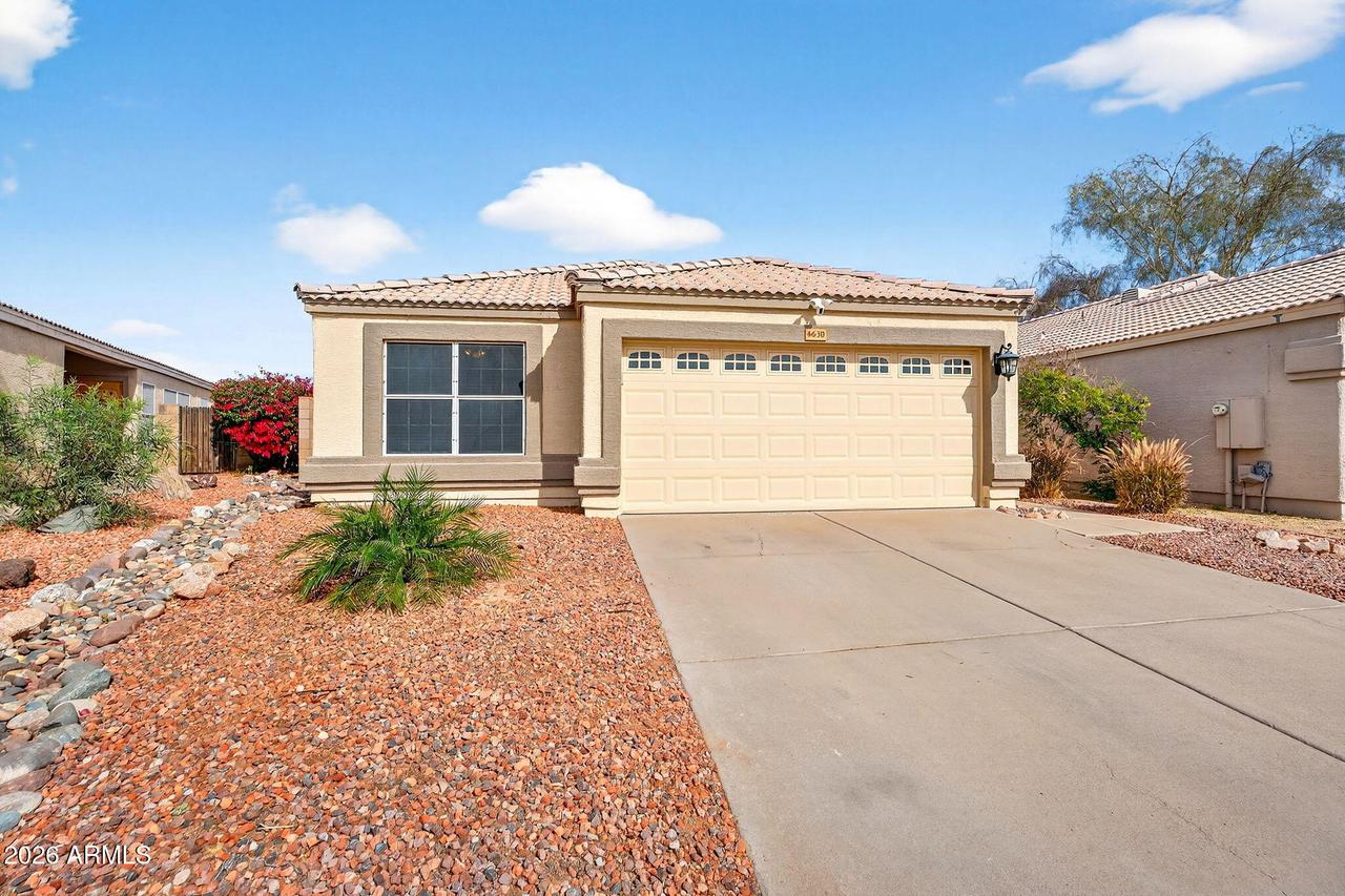 4630 E Dry Creek Rd., Phoenix, AZ 85044