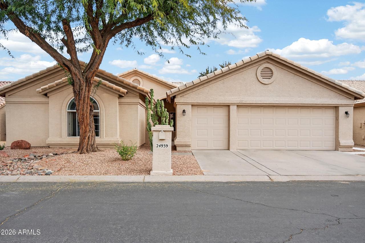 24939 S Lakewood Dr., Sun Lakes, AZ 85248