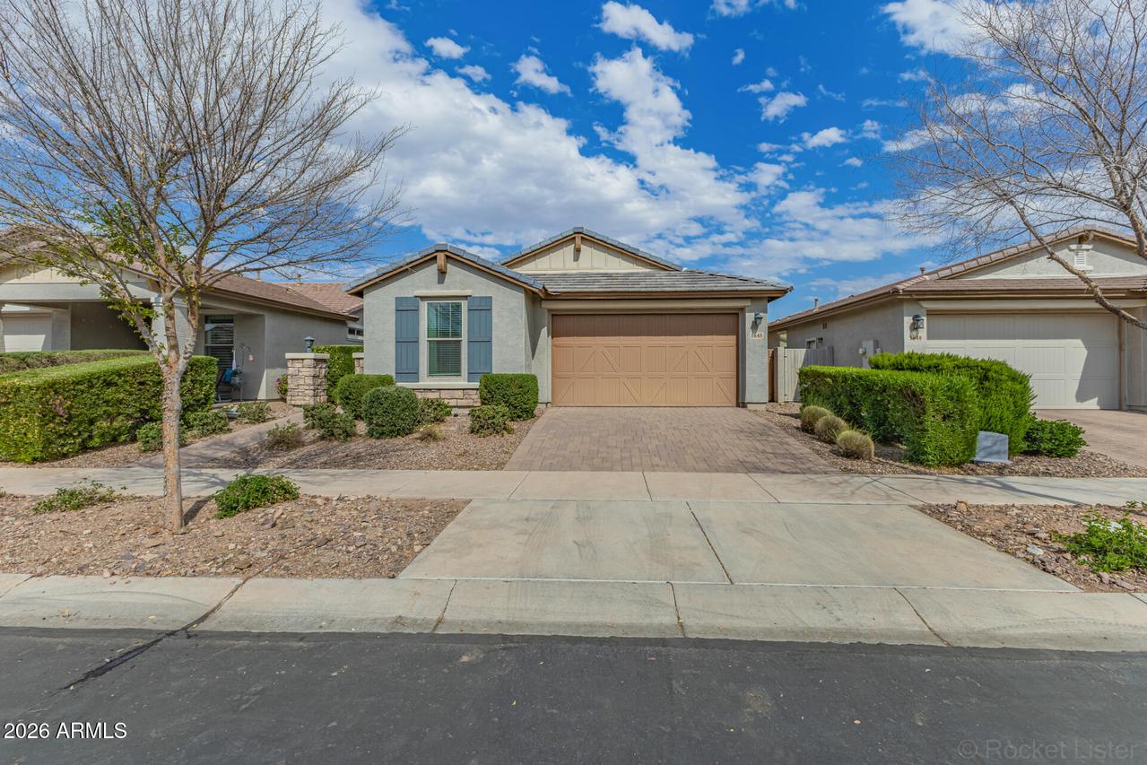 5645 S Colt, Mesa, AZ 85212