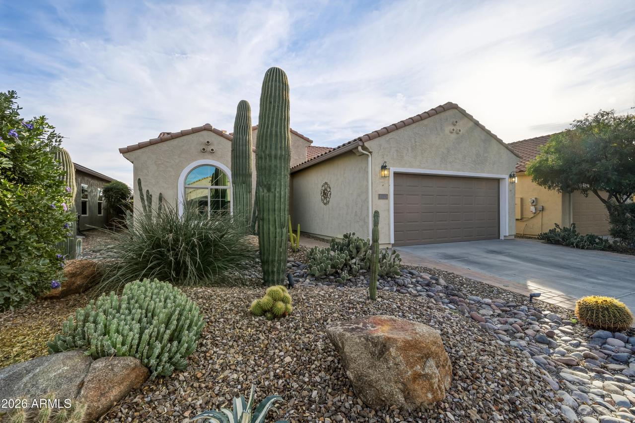 6543 W Rushmore Way, Florence, AZ 85132