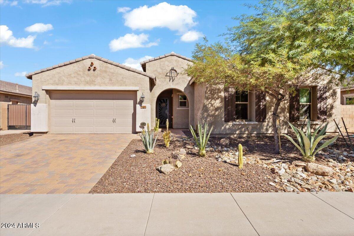 11856 W Lone Tree Tr., Peoria, AZ 85383