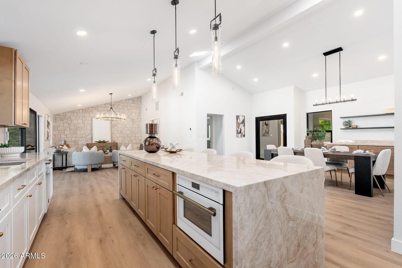 9025 N 83rd Pl., Scottsdale, AZ 85258